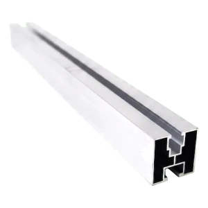 PV-monteringsprofil aluminium 40×40 mm / 625 cm – til sekskantbolte M10