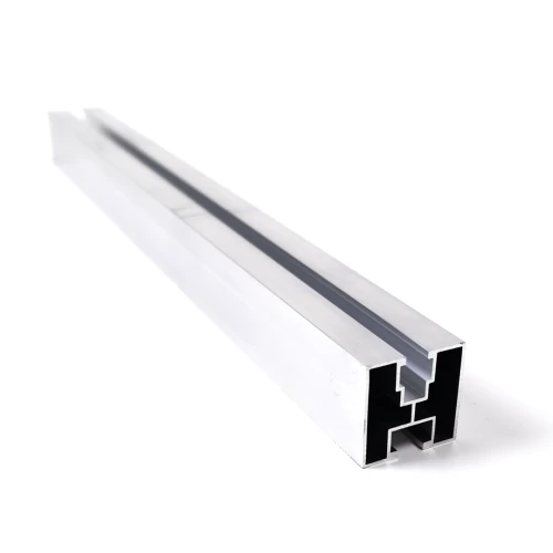Aluminiumsprofil 240cm 40x40 til sekskantskruer PV-01-27 (1)