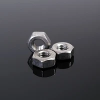 Sekskantmotrik M10 DIN 934